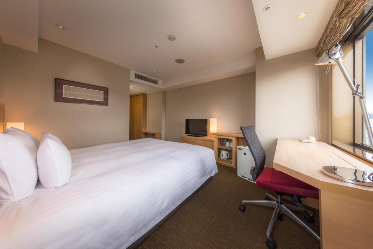 Hotel Associa Shizuoka Dış mekan fotoğraf A room at Hotel Keihan